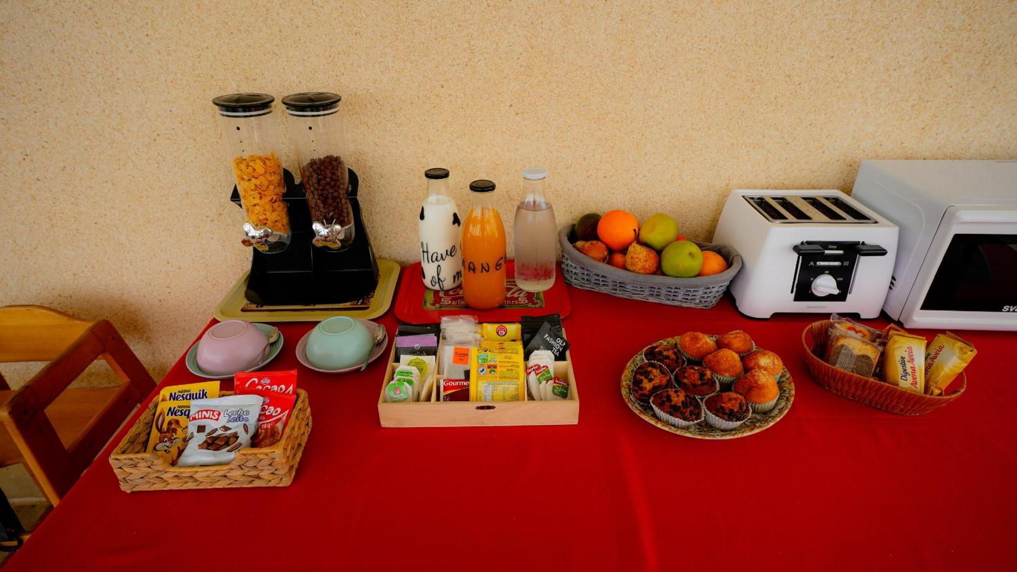 쿠빌라스 La Casa De Mima B&B 외부 사진